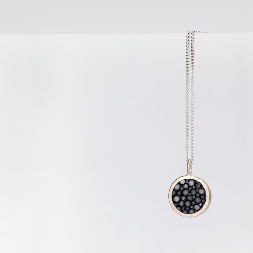 Kette mit Anhänger DOT - Image 12